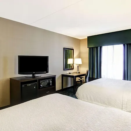 Hampton Inn By Hilton Toronto Airport Corporate Centre Exterior photo